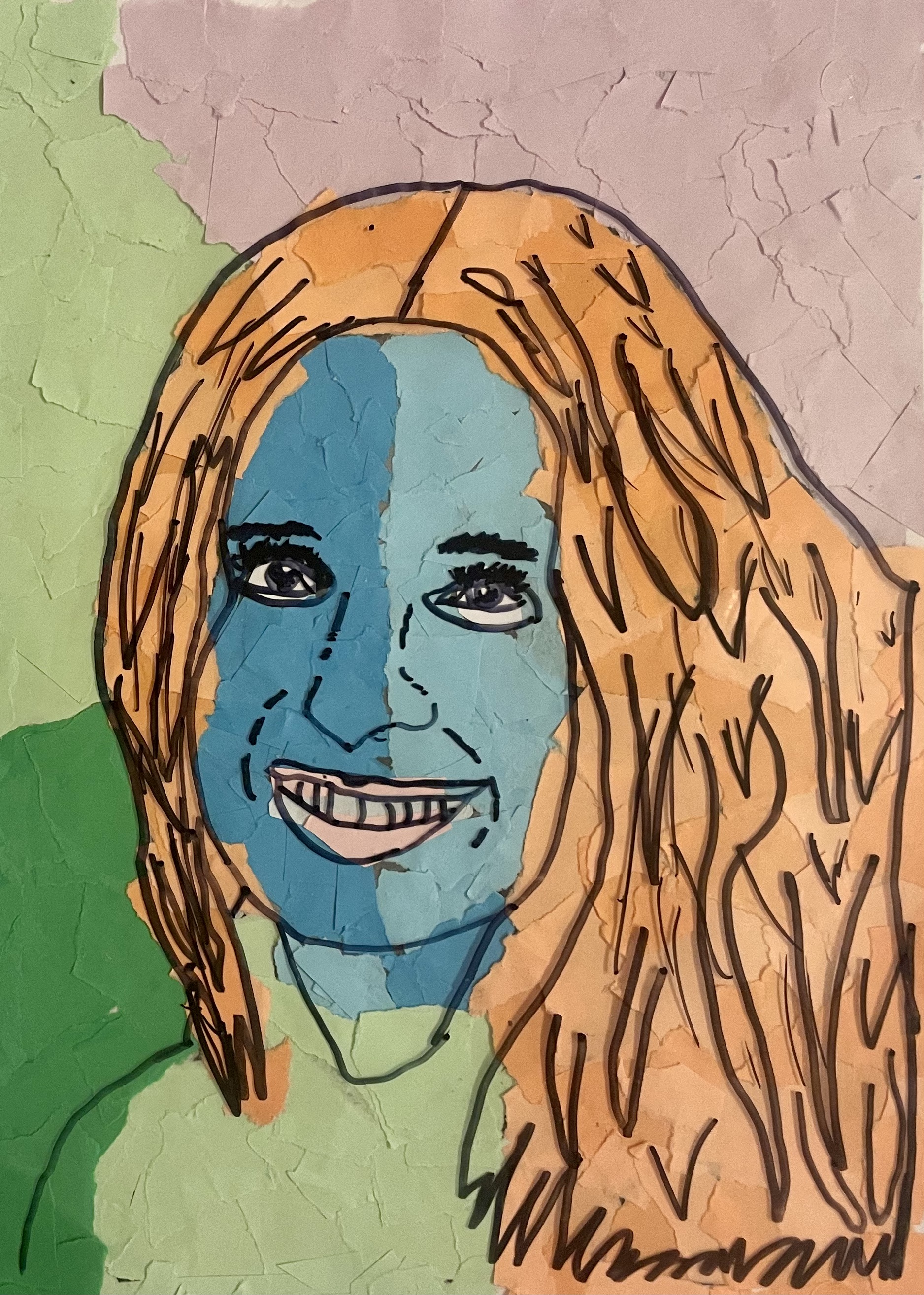 Zu sehen ist ein buntes Portrait der Lehrkraft, Frau Fink. Das Gesicht und der Hintergrund sind aus farbigen Papierschnipseln zusammengesetzt - Collagentechnik. Darüber liegt eine durchsichtige Folie mit gezeichneten schwarzen Linien, die die Gesichtskonturen betonen.